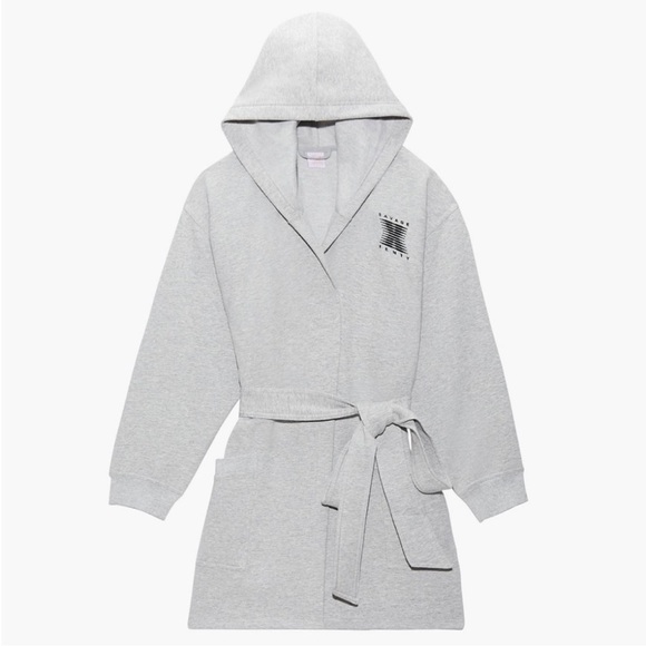 SAVAGE x FENTY gray sweatshirt cardigan Robe - Picture 7 of 8